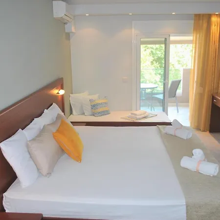 Aparthotel Tina
