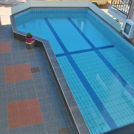 Aparthotel Tina